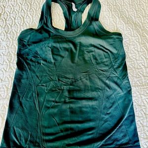 Athleta Momentum Tank - Small - Green